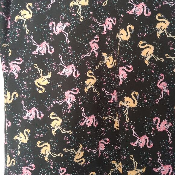 Lularoe Flamingo Print Raglan Sleeve Top Size S - Picture 3 of 6